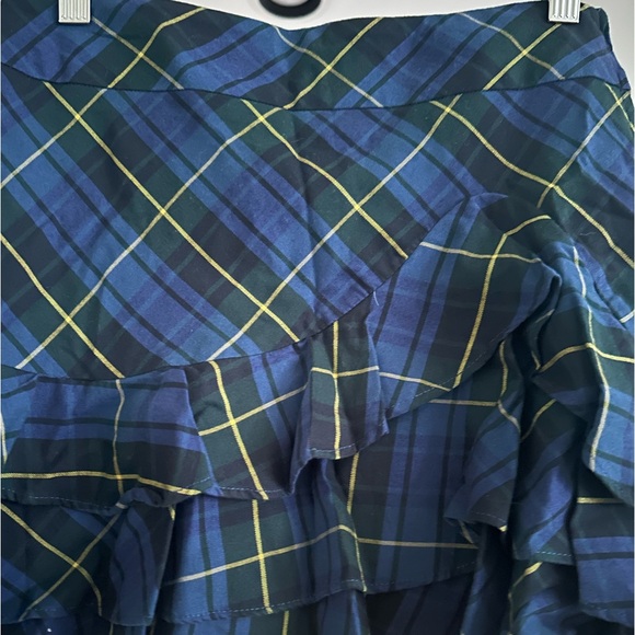 Ralph Lauren Classic Mini Skirt - Picture 2 of 3